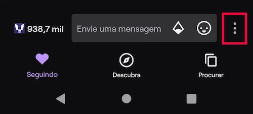 print com destaque em vermelho para o menu de 3 pontinhos ao lado do chat